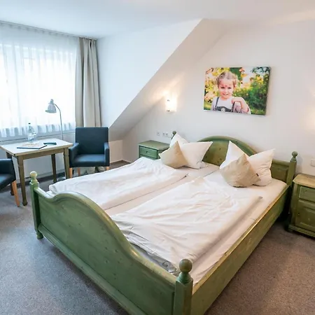 Hotel-gasthof Zur Linde Hotel 3*