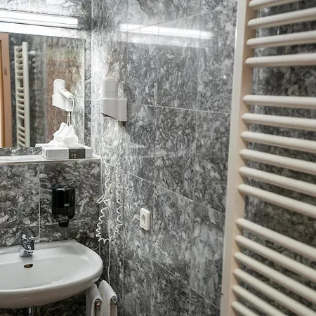 Hotel-gasthof Zur Linde Hotel 3*