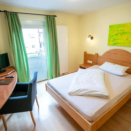 Hotel-gasthof Zur Linde Hotel Langenau