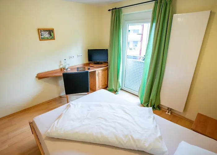 Hotel-gasthof Zur Linde 3*