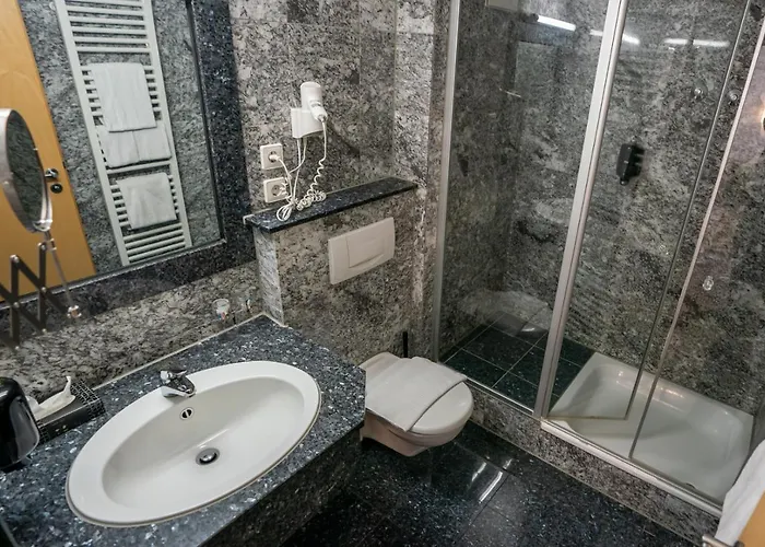 Hotel Hotel-gasthof Zur Linde Langenau